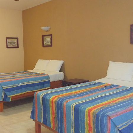 Sun Suites 코수멜 외부 사진