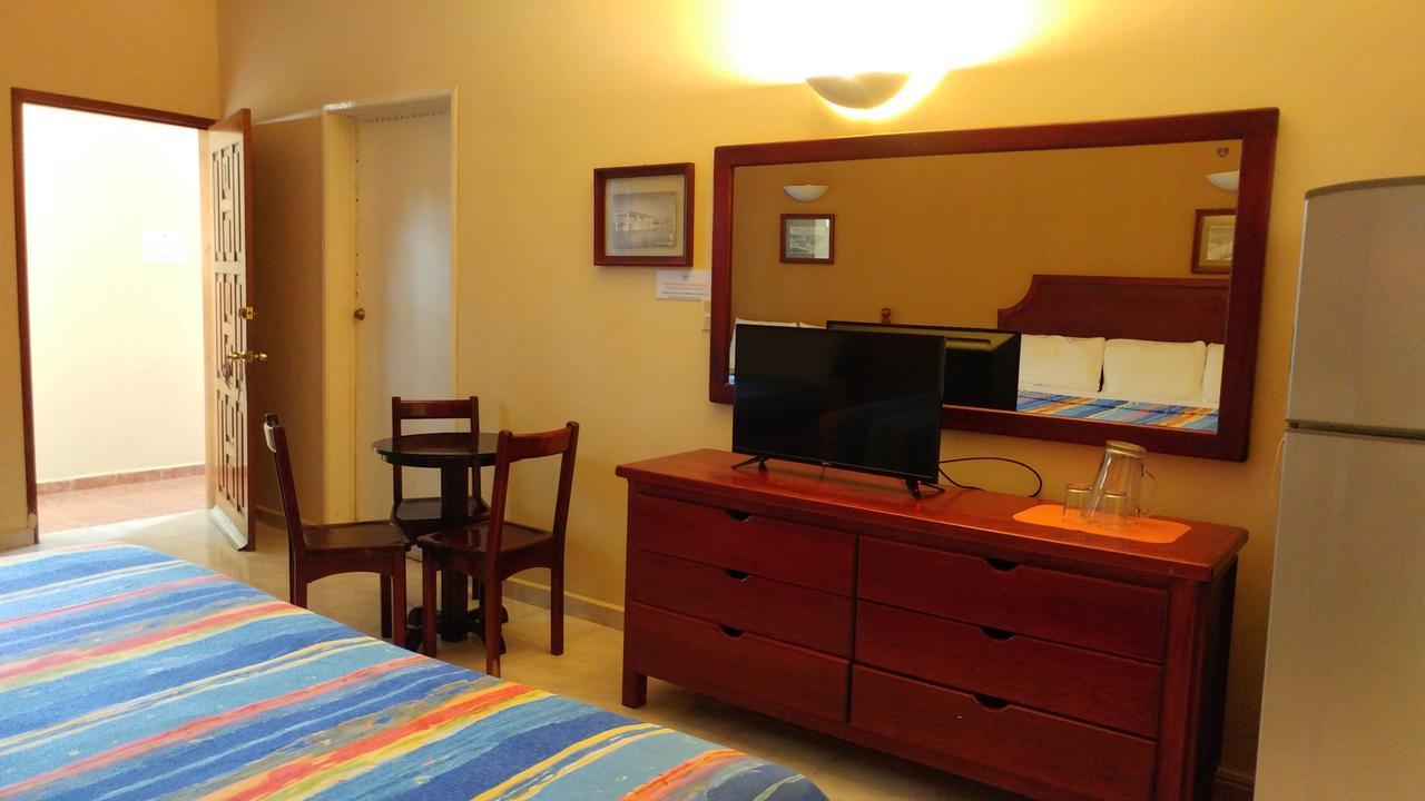 Sun Suites 코수멜 외부 사진