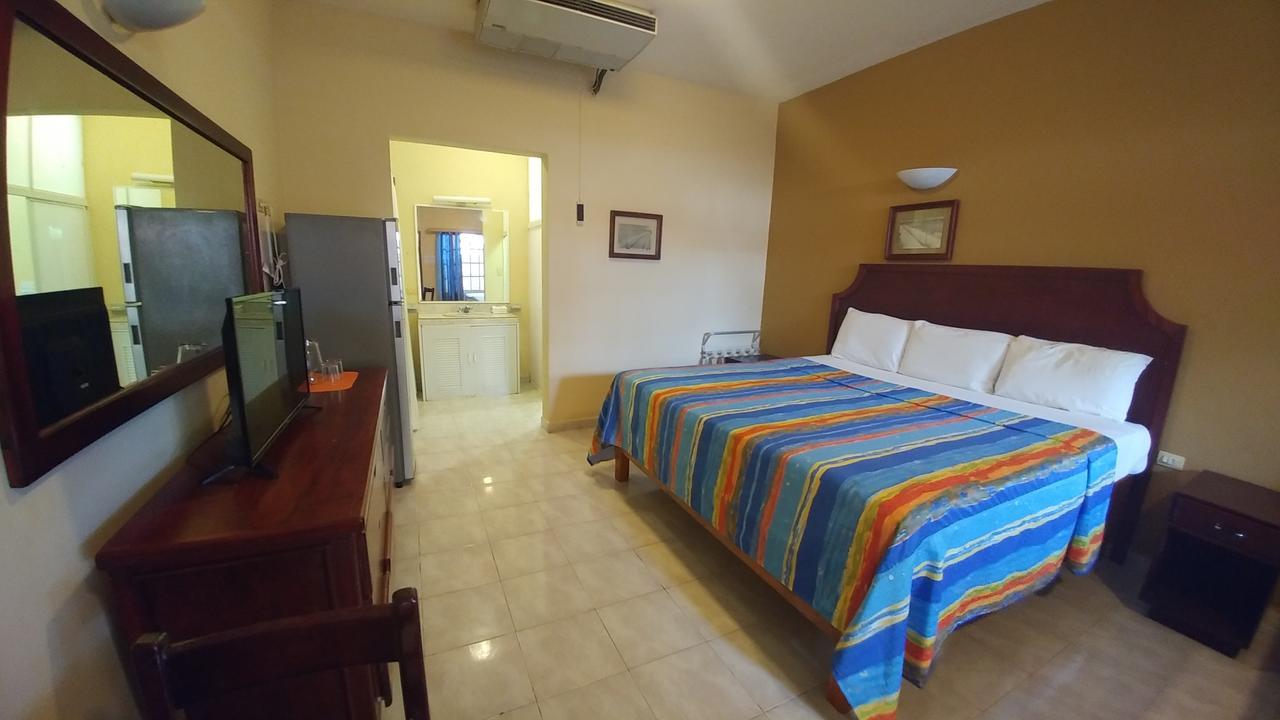 Sun Suites 코수멜 외부 사진