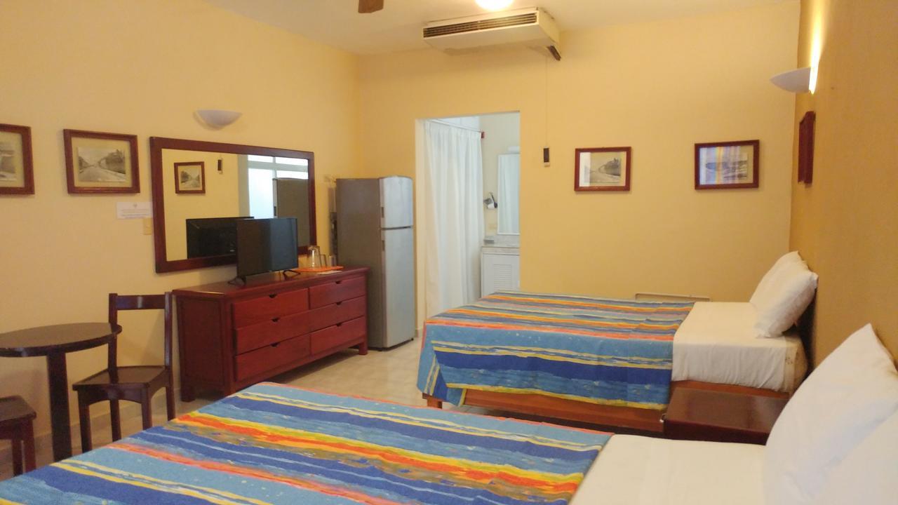 Sun Suites 코수멜 외부 사진